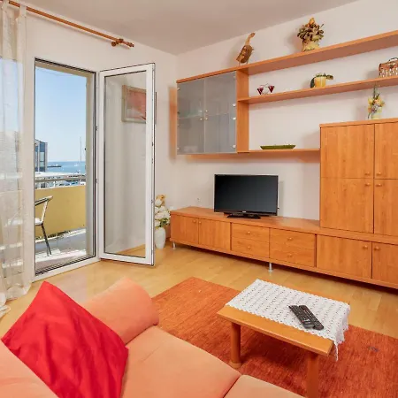 Apartment Larisa