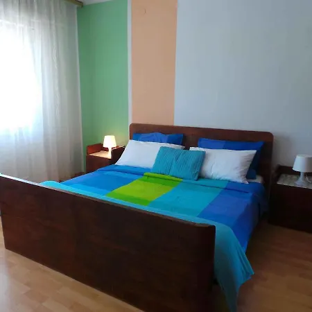 Larisa * Umag